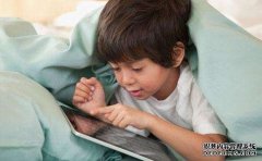 儿童早期发育期：不要让孩子长时间玩手机、iPad